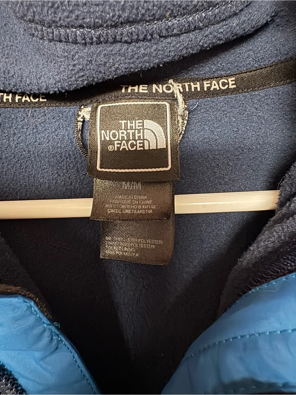 The North Face HyVent Jacket Men's Medium Blue Waterproof Shell Fleece Zip Lined